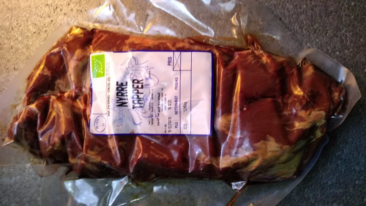 Vakuumpakket oksekød med etiket